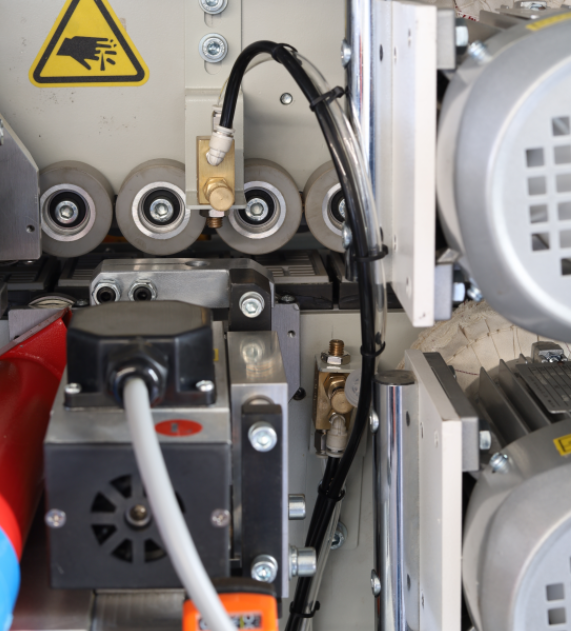 ToughCut Compact Automatic Hot Melt Edgebander Quartz 415V TC-564WH