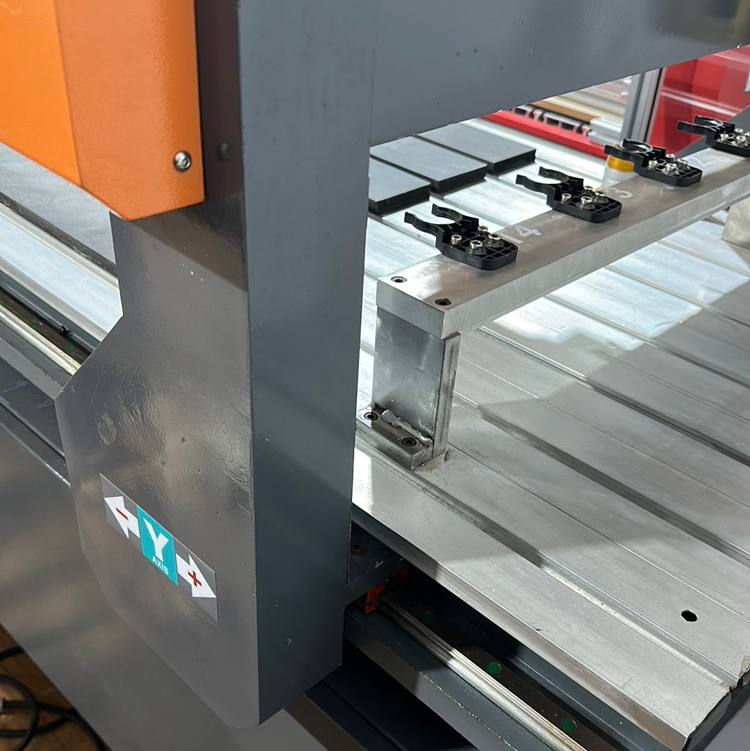 ToughCut 600mm x 900mm Linear CNC Router with Auto Tool Change TOPAZ TCAKM6090C